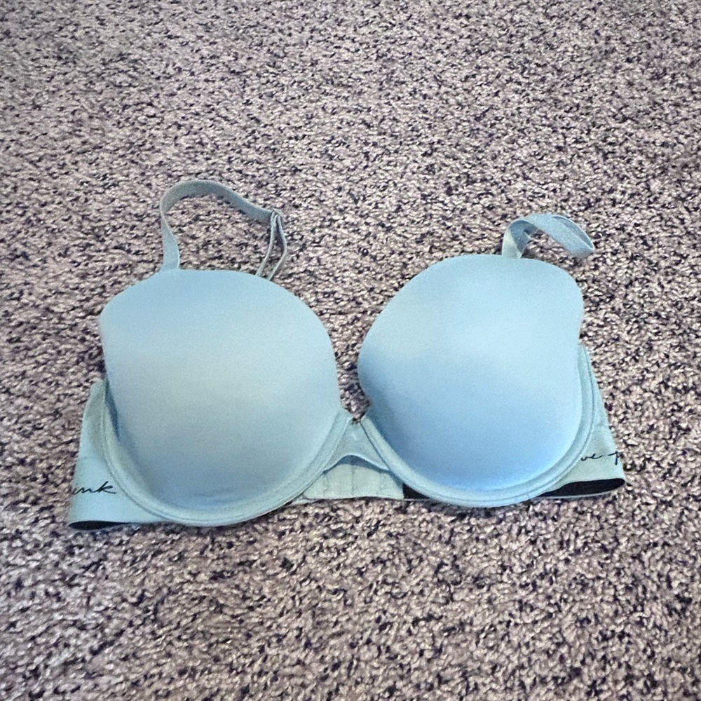 50%offw❤️Victorias Secret Pink Lightly Lined Bra 32DD love Pink 184